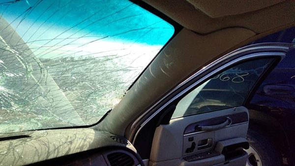 98-11 Lincoln Town Car Passenger Right A Pillar Trim Windshield Post Panel Gray — photo 2