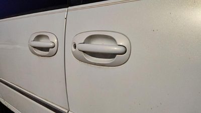 98 Town & Country Passenger Right Front Outside Door Handle Oem Pwp Golden White
