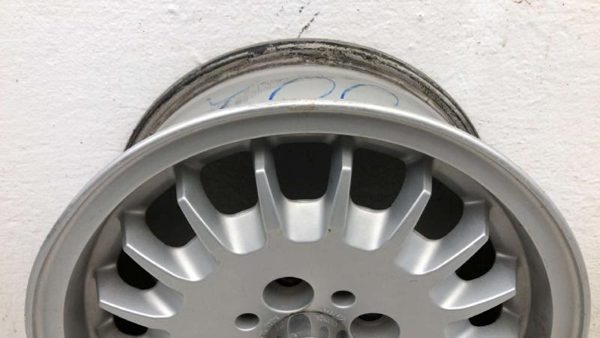 1987-1991 Bmw 325I 14" Aluminum Wheel Oem Factory Rim Silver #2 1125688 — photo 4