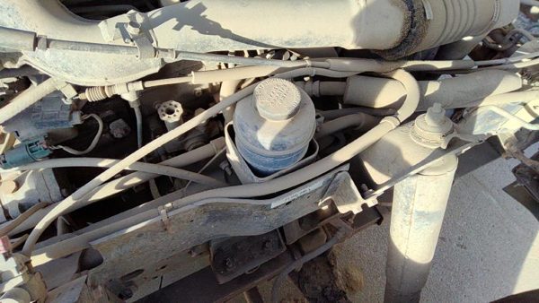 92-98 Isuzu Npr Power Steering Fluid Remote Reservoir Tank Oem 4Bd2 3.9L — photo 3