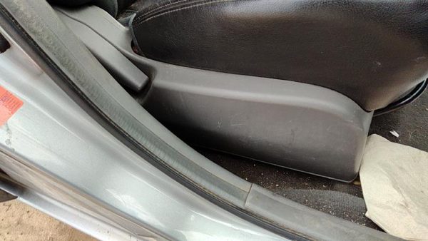 07-12 Nissan Sentra Passenger Right Side Seat Trim Panel Oem Charcoal W — photo 2