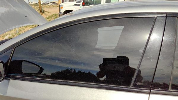 2015-2017 Chrysler 200 Driver Left Front Side Window Door Glass Oem 68104919Aa — photo 5