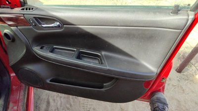09-11 Chevy Impala Passenger Right Front Door Trim Panel With Switches Ebony 19C