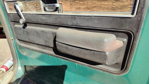 1976 Silverado C10 Passenger Right Front Door Trim Panel Paed Black — photo 4
