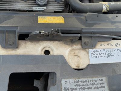 1985-1989 Oldsmobile 98 Hood Latch Assembly With Bracket Oem 12537589
