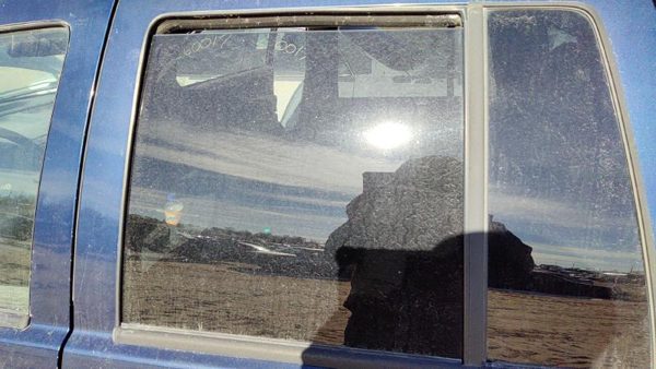 1999-2004 Jeep Grand Cherokee Driver Left Rear Side Window Door Glass Oem Back — photo 4