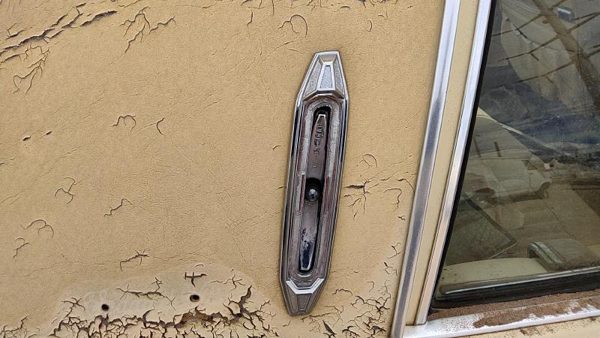 1977-1984 Cadillac Deville Passenger Right Rear Moulding On Quarter Panel Oem — photo 2