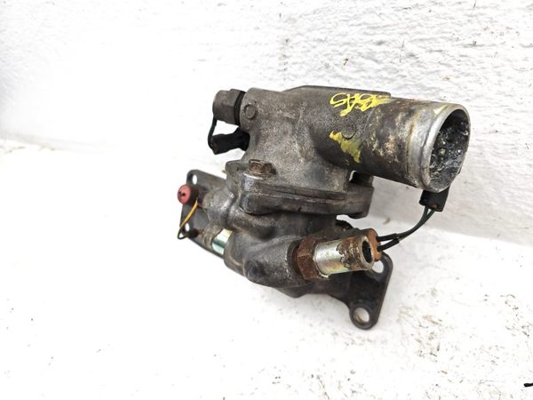 1996 Isuzu Npr Thermostat Housing — photo 4
