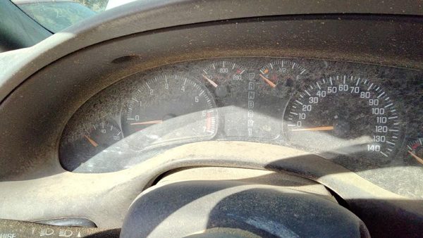 2000-2005 Pontiac Bonneville Speedometer Cluster Instrument Gauges Panel Dash — photo 6