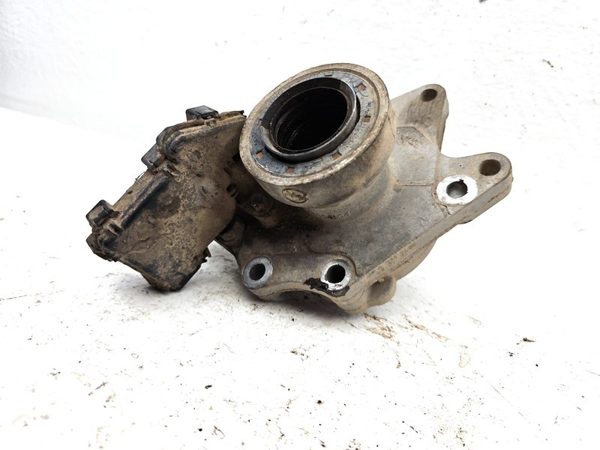 2002-2009 Gmc Envoy Front Differential 4X4 Disconnect Actuator With Stub Axle — photo 9