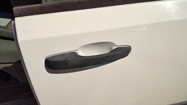 08-20 Dodge Grand Caravan Driver Left Rear Outside Door Handle Back White Pw1 — photo 2