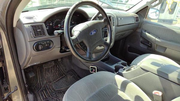 2005 Ford Explorer Axle Shaft RH — photo 3