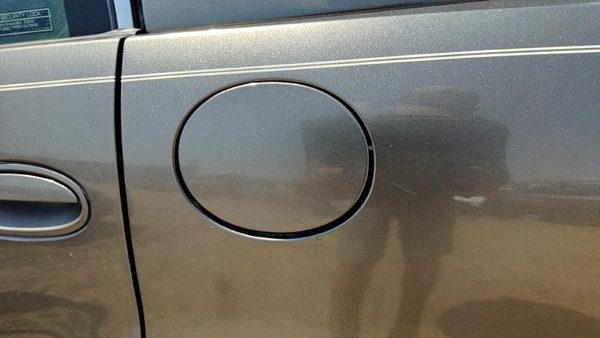1998-2005 Buick Park Ave Fuel Tank Door With Hinge Gas Lid Oem Filler Brown 76U — photo 1