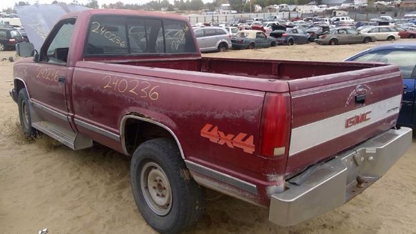 1988 GMC Sierra Crossmember/cradle/undercarria 2500 5.7L AT 4x4 — photo 6
