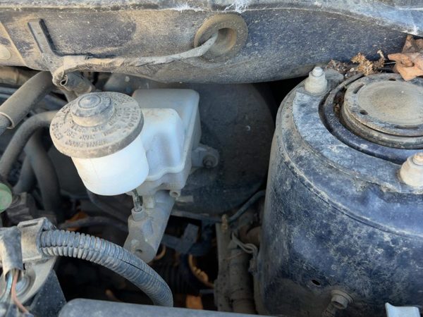 03-08 Matrix Xr Power Brake Booster With Master Cylinder Pair Set Oem 1.8L — photo 1