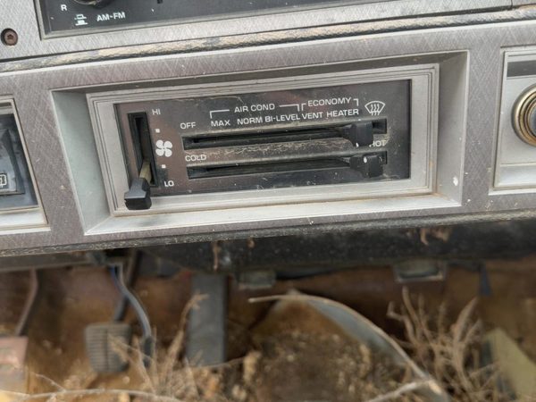 1984 Pontiac Sunbird Temperature Control Module In Dash Heater Ac Head Unit Oem — photo 2