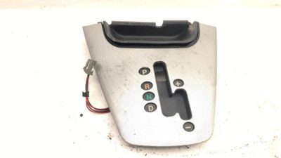 2005-2009 Hyundai Tucson Floor Shifter Trim Bezel Surround Panel Oem
