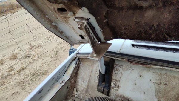 1984-1998 Jeep Cherokee Pair Of Hood Hinges Right Left Set Assembly Oem White — photo 2