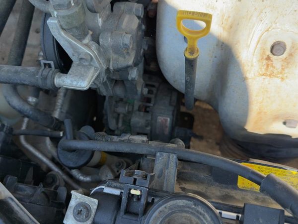 2001-2006 Hyundai Elantra Alternator 2.0L 3730022600 — photo 3