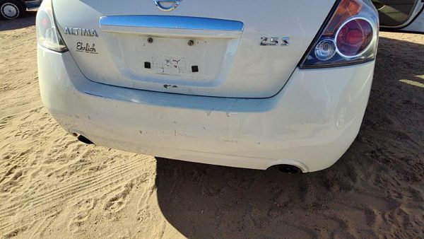 2007-2012 Nissan Altima Rear Bumper Cover Assembly Oem Back White Qx3 85022Ja040 — photo 4