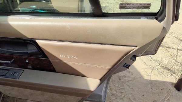 1992 Buick Park Ave Ultra Passenger Right Rear Door Trim Panel With Switches Tan — photo 2