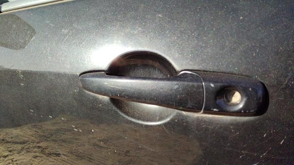 06-12 Ford Fusion Driver Left Front Outside Door Handle Uh Tuxedo Black Metallic — photo 3