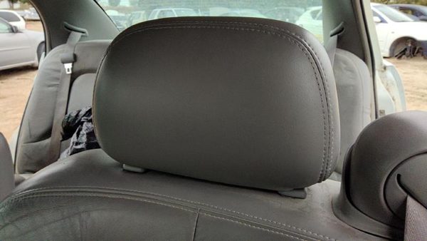 2000-2005 Buick Park Ave Pair Of Headrests Oem Left Right Set Front Seat Lh — photo 2