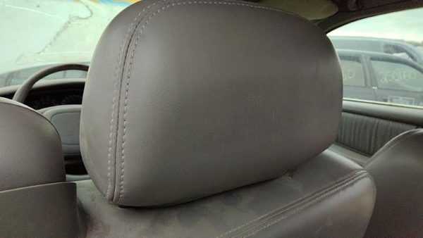 2000-2005 Buick Park Ave Pair Of Headrests Oem Left Right Set Front Seat Lh — photo 4