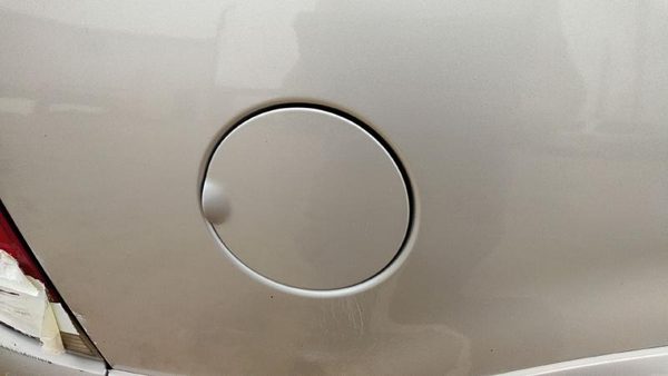 2003 Lincoln Aviator Fuel Tank Door Silver Jp 5l2z78405a26a — photo 4