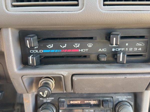 1988-1995 Isuzu Pup Temperature Control Module In Dash Heater Ac Head Unit Oem — photo 2