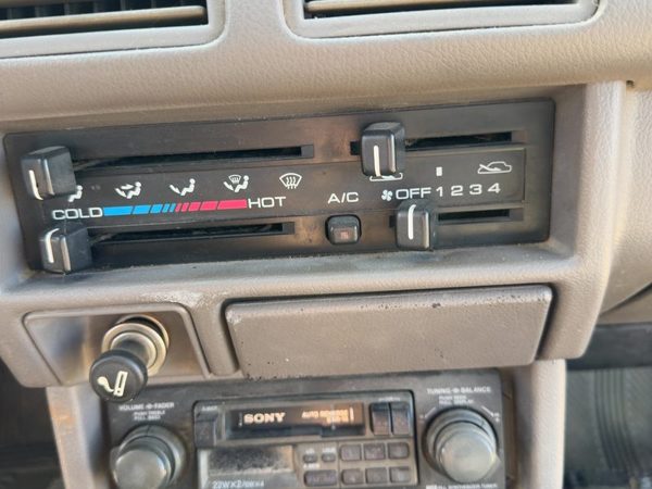 1988-1995 Isuzu Pup Temperature Control Module In Dash Heater Ac Head Unit Oem — photo 3