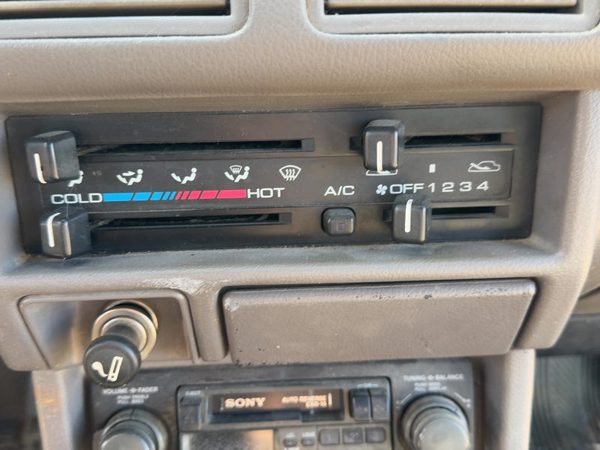 1988-1995 Isuzu Pup Temperature Control Module In Dash Heater Ac Head Unit Oem — photo 4