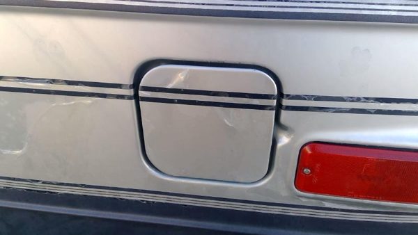1985-1995 Chevy G20 Van Fuel Tank Door With Hinge Gas Lid Oem Filler — photo 5