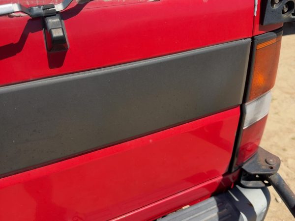 90-95 Nissan Pathfinder Hatch Trim Surround Panel Tail Liftgate Finish Red OEM — photo 3