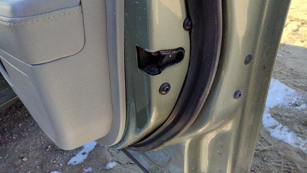 2005-2011 Cadillac Sts Passenger Right Front Door Latch With Rods/Cables Oem — photo 3