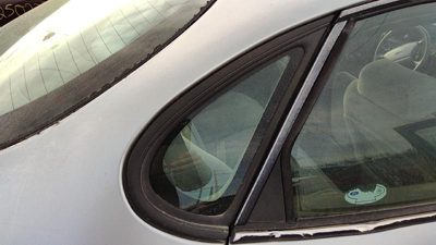 1996-2007 Ford Taurus Passenger Right Rear Quarter Glass Back Side Window Oem