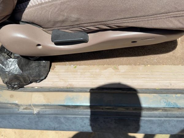 94 Explorer 2 Dr Passenger Right Lower Sill Step Moulding Trim Panel Oem Tan — photo 3