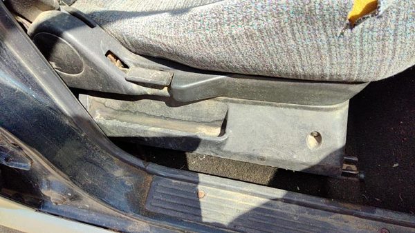 1996-1997 Suzuki Sidekick Passenger Right Side Seat Trim Panel Oem Gray Gri — photo 3