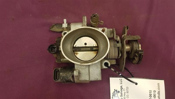 1997 Chevrolet Monte Carlo Throttle Body/valve Assy Free Shipping + OEM Body — photo 3