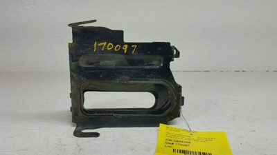 1994 Chevy Gmc S15 Jimmy Air Inlet Core Support Mounted