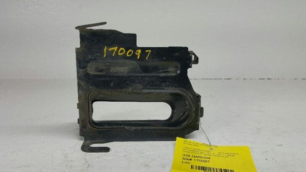 1994 Chevy Gmc S15 Jimmy Air Inlet Core Support Mounted — photo 1