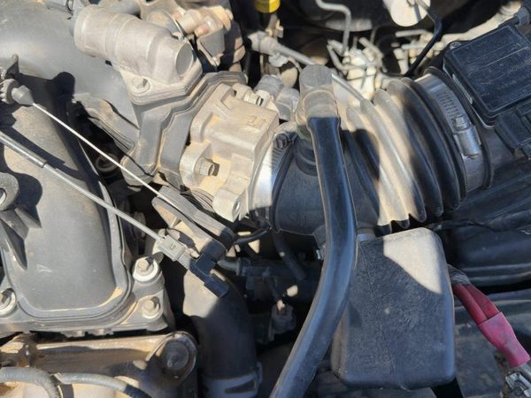 2005-2008 Ford Escape Throttle Body Valve Oem With Sensors 3.0L Without Hybrid — photo 3