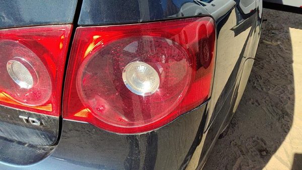 2005-2007 Vw Jetta Passenger Right Tail Light Brake Lamp Oem Rear 1K5945096j — photo 1