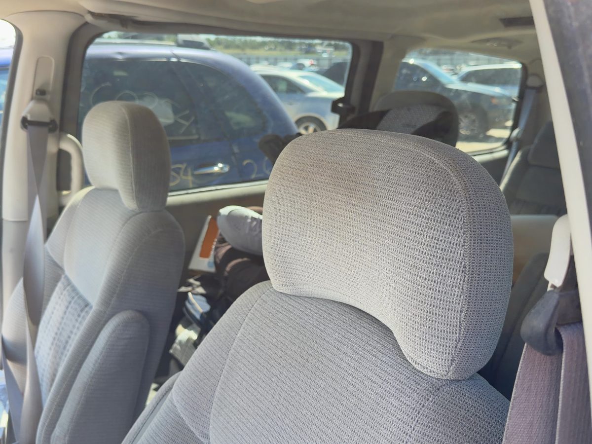 2000 Chevy Venture Pair Of Front Headrests Oem Left Right Set Gray 14C 12459654