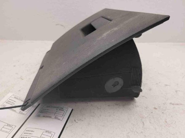 2007 Lincoln Navigator Glove Box Door With Latch Oem — photo 2