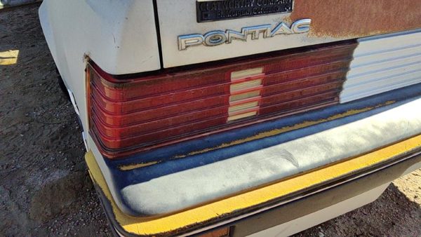 1985-1987 Pontiac Sunbird Driver Left Tail Light Brake Lamp 2Dr Oem Rear — photo 2
