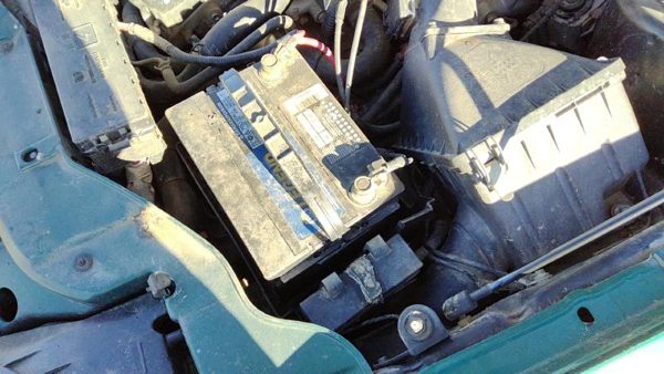 2000-2007 Ford Taurus Complete Battery Box Mount Tray With Hold Down Oem 3.0L — photo 4