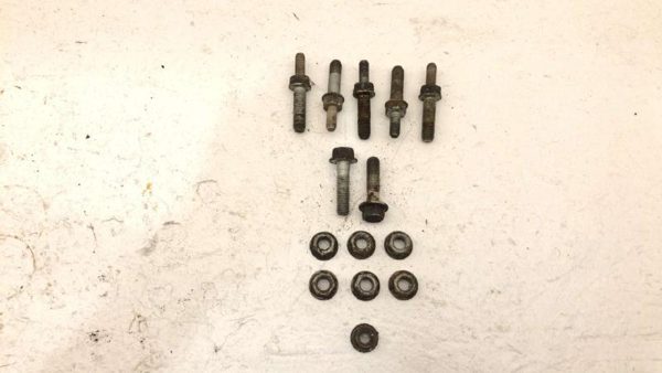 2000-2006 Chevy Tahoe Set Of Bolts For 4l60 Transmission Oem Factory Hardware — photo 4