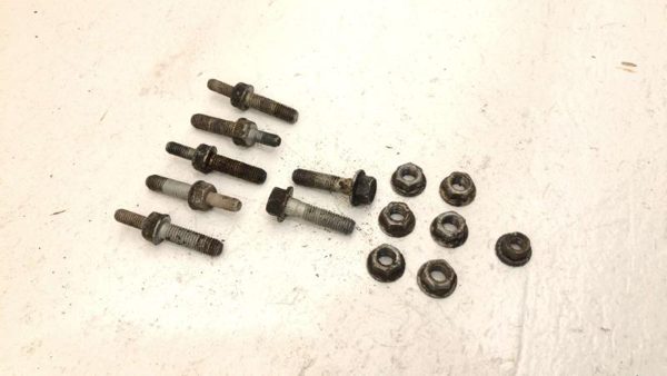 2000-2006 Chevy Tahoe Set Of Bolts For 4l60 Transmission Oem Factory Hardware — photo 2