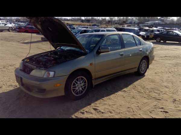2000 INFINITI G20 — vehicle photo 3